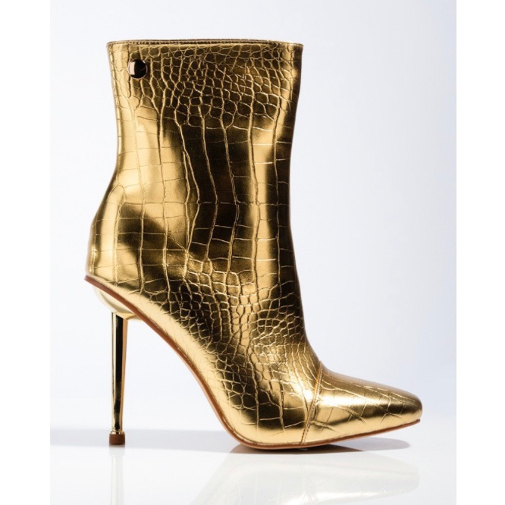 AZALEA WANG STILETTO BOOTIE